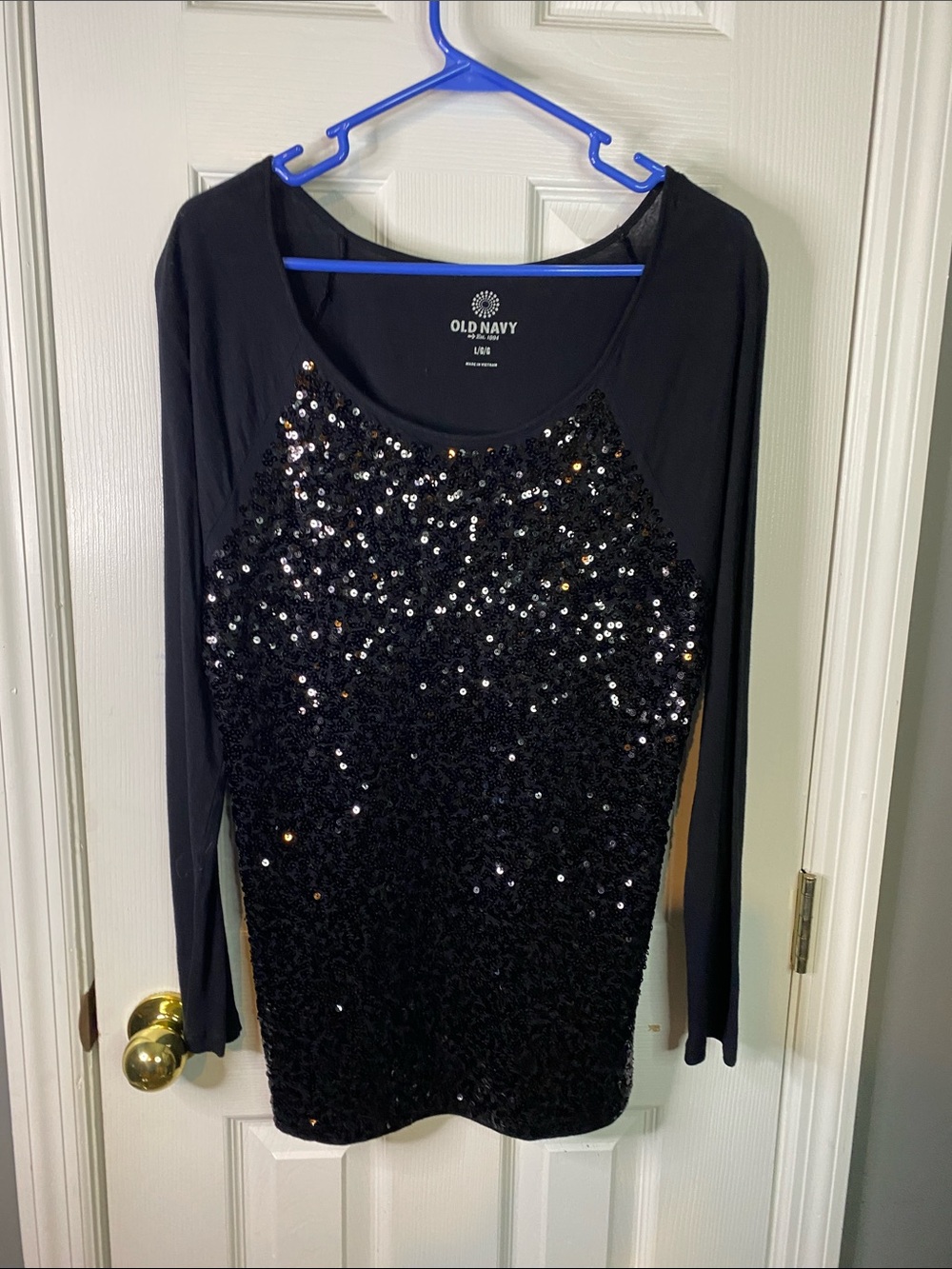 Old Navy Black Sequin Long-Sleeve Blouse Size Large.